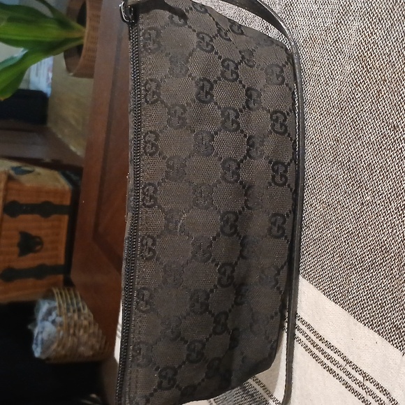 Authentic Gucci Vintage Hand Bag Pouch Purse GG Canvas Leather Black - Picture 2 of 16